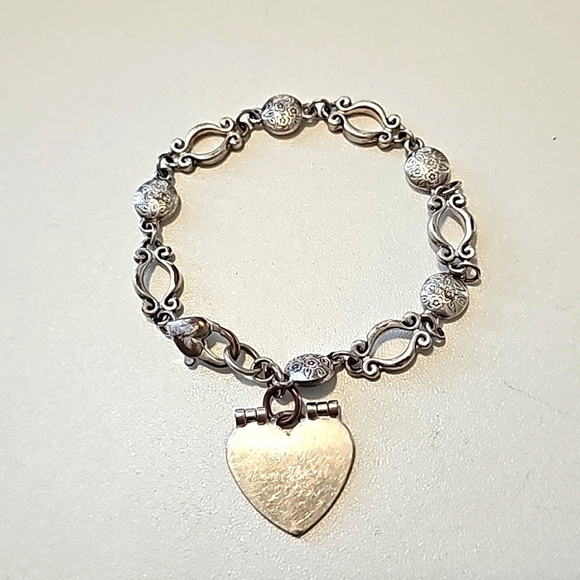 Brighton Heart Charm Bracelet Silver tone 6.5" - Picture 2 of 2